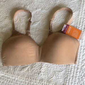 Warner’s Cloud 9 wire-free with lift bra-36D